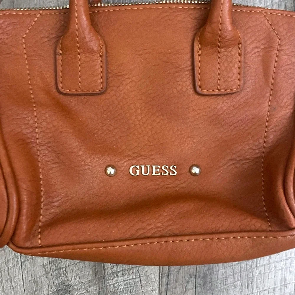 Guess Mini Crossbody Satchel Bag Cognac Brown Pebbled‎ Faux Leather Lining